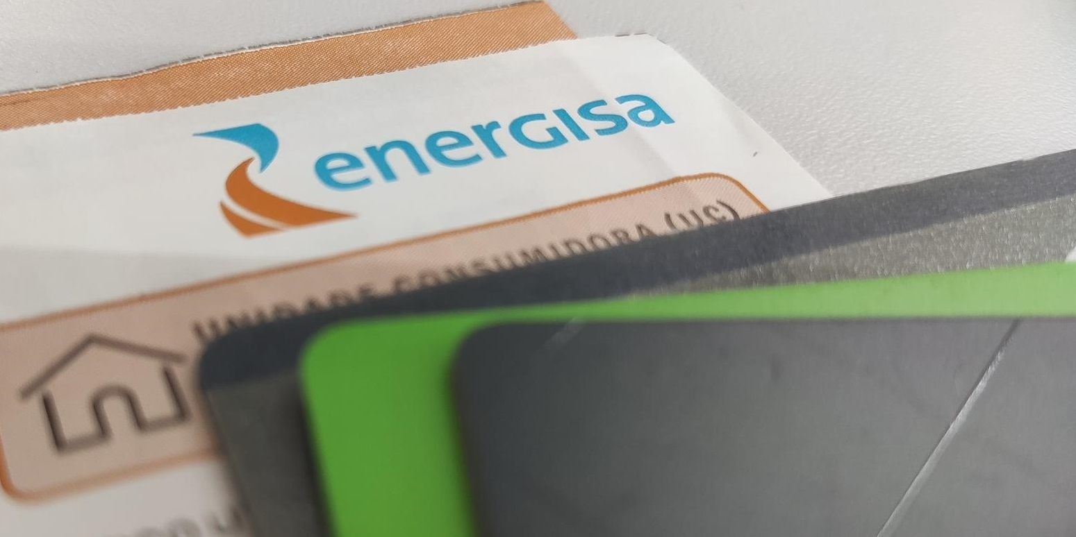 Conta de energia: entenda a composição da fatura e saiba como economizar